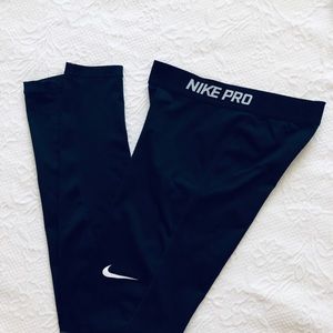 Nike Pants - NIKE PRO BLACK ATHLETIC LEGGINGS Nike Pants - NIKE PRO BLACK ATHLETIC LEGGINGS